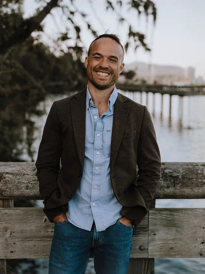 Sean Lewis, Canadian Certified Counsellor at Introspectus Counselling in Victoria BC