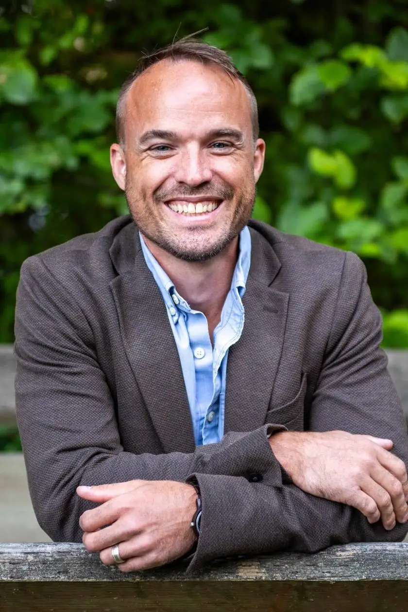 Sean Lewis - Registered Psychotherapist at Introspectus Counselling in a therapy session